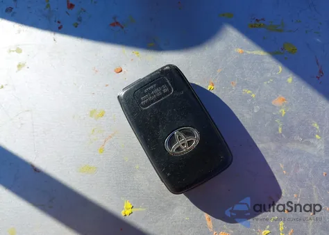 2011 Toyota Prius Two from USA, damaged, VIN JTDKN3DUXB0315366